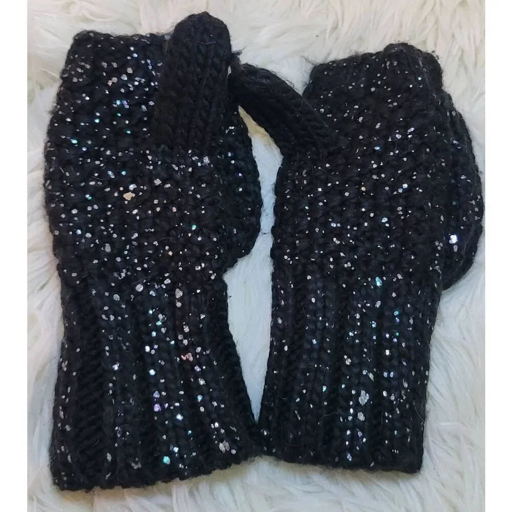 Old Navy Black Glitter Button Back Open Finger Mittens Acrylic Knit Child S-M Yo